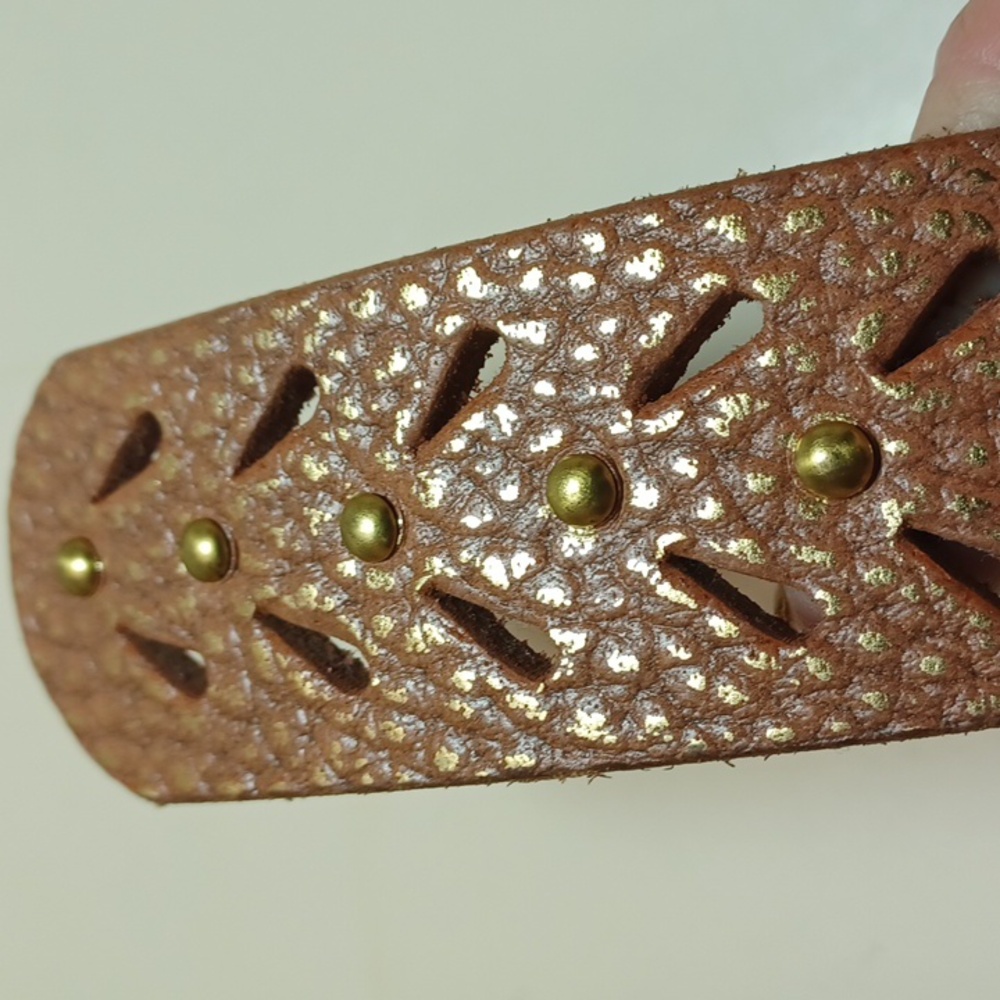 Vintage Brass Rhinstone Womans Oval Cross Western Studded 100% Leather Belt - Picture 3 of 16
